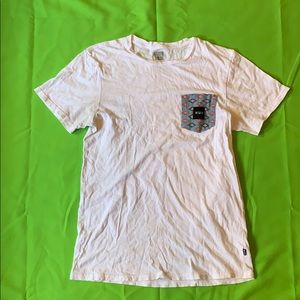 🔥HUF POCKET TEE🔥